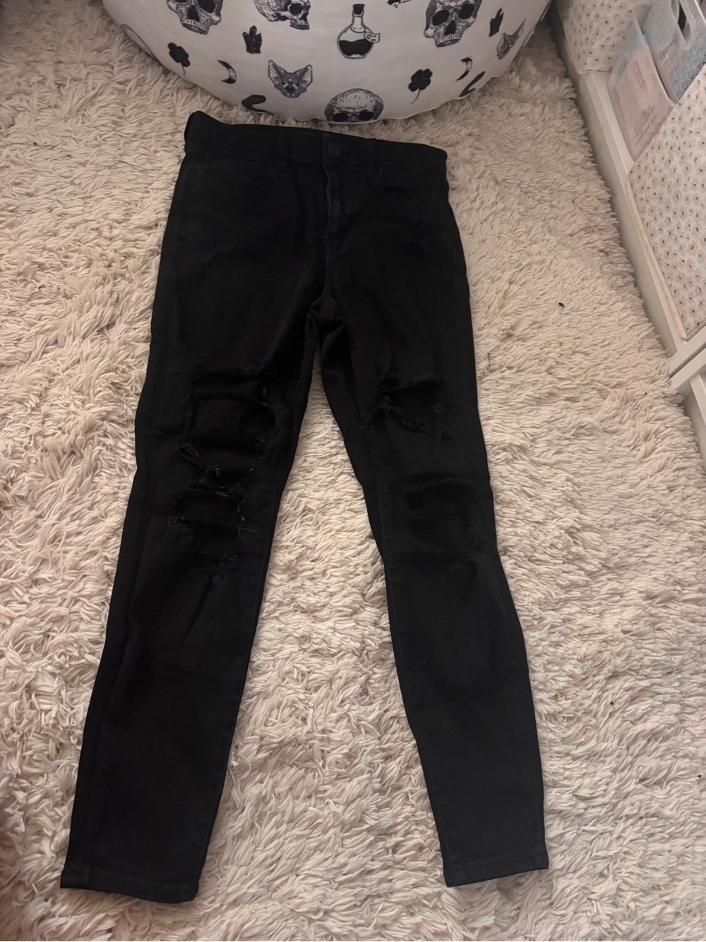 American Eagle Outfitters Black Distressed Skinny Jeans